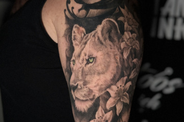 Tattoo by Julian